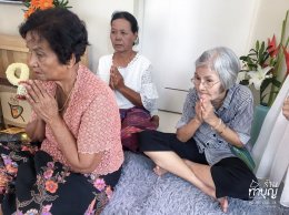 ร้านทำบุญ รับจัดงานบุญ ทำบุญบ้าน ทำบุญบริษัท ทำบุญออฟฟิศ ครบวงจร 60 ท่าน