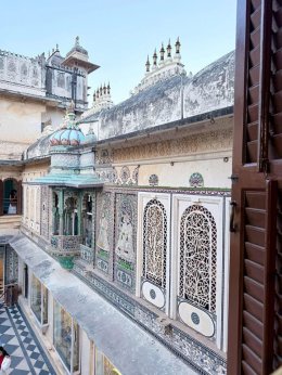 โปรแกรมอุดัยปูร์-จ็อดปูร์-ชัยปูระ-อัครา-เดลี ( 5-13 ธันวาคม 68)