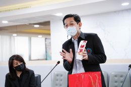 คลินิกการประกอบโรคศิลปะ สาขาการแพทย์แผนจีนหัวเฉียว รับมอบเงินบริจาค