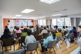 คลินิกการแพทย์แผนจีนหัวเฉียว จัดเสวนาภาษาหมอจีน หัวข้อ "กายบริหาร ต้าน Office Syndrome"