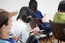 คลินิกการแพทย์แผนจีนหัวเฉียว จัดเสวนาภาษาหมอจีน หัวข้อ "กายบริหาร ต้าน Office Syndrome"