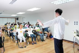 คลินิกการแพทย์แผนจีนหัวเฉียว จัดเสวนาภาษาหมอจีน หัวข้อ "กายบริหาร ต้าน Office Syndrome"
