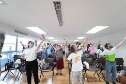 คลินิกการแพทย์แผนจีนหัวเฉียว จัดเสวนาภาษาหมอจีน หัวข้อ "กายบริหาร ต้าน Office Syndrome"