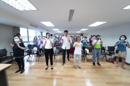 คลินิกการแพทย์แผนจีนหัวเฉียว จัดเสวนาภาษาหมอจีน หัวข้อ "กายบริหาร ต้าน Office Syndrome"