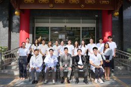 คลินิกการแพทย์แผนจีนหัวเฉียว จัดพิธีปฐมนิเทศนักศึกษาฝึกงาน มหาวิทยาลัยหัวเฉียวเฉลิมพระเกียรติ