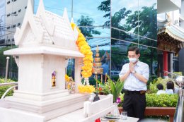 คลินิกการแพทย์แผนจีนหัวเฉียว จัดพิธีไหว้วันสารทจีน (中元节) ประจำปี 2566