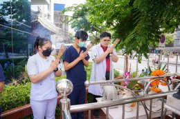 คลินิกการแพทย์แผนจีนหัวเฉียว จัดพิธีไหว้วันสารทจีน (中元节) ประจำปี 2566