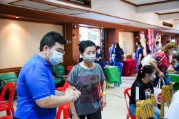 คลินิกการแพทย์แผนจีนหัวเฉียว ร่วมงาน "คาราวาน ป่อเต็กตึ๊ง ปันความสุข ให้ชุมชน" (นำร่อง)