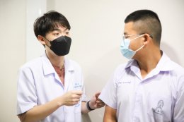 คลินิกการแพทย์แผนจีนหัวเฉียว ต้อนรับคณะอาจารย์และนักเรียนจากวชิราวุธวิทยาลัย เข้าเยี่ยมชมและศึกษาดูงานด้านการแพทย์แผนจีน
