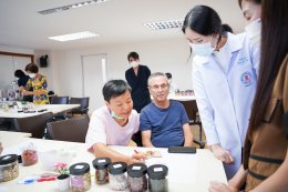 คลินิกการแพทย์แผนจีนหัวเฉียว จัดเสวนาภาษาหมอจีน หัวข้อ "ปัญหาเต้านมที่ผู้หญิงควรรู้"