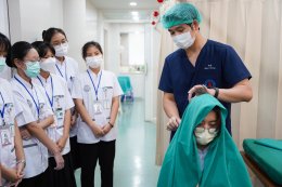 คลินิกการแพทย์แผนจีนหัวเฉียว ต้อนรับคณะอาจารย์และนักศึกษาหลักสูตรแพทย์แผนไทยประยุกต์ มหาวิทยาลัยมหิดล