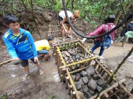21, 24, 29 September 2020 at Thap Lan National Park in Prachin Buri  province to construct Check Dams and  make Artificial Salt Licks .