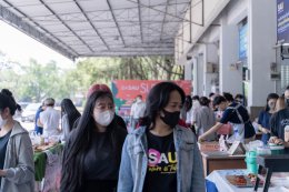 ตลาดนัดคนบริหารในงาน BASAU Sunday Market 2023