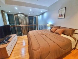 EHL - 212998 	คอนโด The Emporio Place Sukhumvit 24