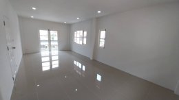 EHL-233626 หมู่บ้านทองสถิตย์8