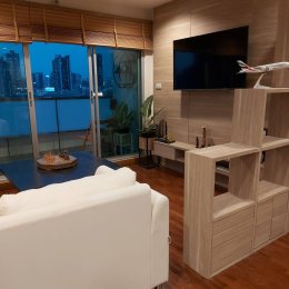 EHl-233752 ขาย คอนโดทำเลดี บ้านนนทรี สาทร นราธิวาส