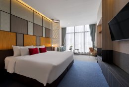 素坤逸48号华美达广场酒店