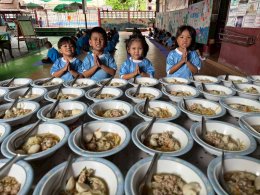 โครงการศูนย์พัฒนาเด็กเล็กชุมชนวัดมหาวงษ์  มูลนิธิฟอร์เด็ก 6 