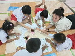 English class by Foreigner teachers