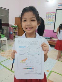 English class by Foreigner teachers