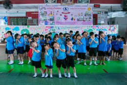 Morning flag ceremonyt