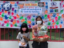 100 Food aid packaged and cash for families