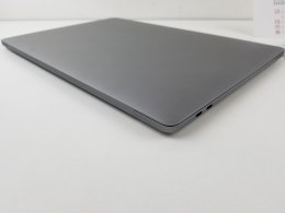 ขาย/แลก Macbook Pro 15-inch 2018 Touch Bar i7 Ram16GB SSD512GB ประกันยาว สภาพสวย เพียง 69,900 บาท