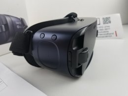 ขาย/แลก Samsung Gear VR ศูนย์ไทย สภาพสวย แท้ ครบยกกล่อง เพียง 2,200 บาท