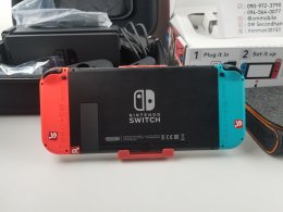 ขาย/แลก Nintendo Switch แปลง เล่นก็อปปี้ได้ สภาพสวยมาก แท้ ครบยกกล่อง เพียง 11,900 บาท