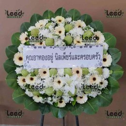 พวงหรีดวัดอาษาสงคราม ตำบลตลาด