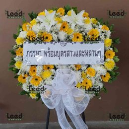 พวงหรีดวัดอาษาสงคราม ตำบลตลาด