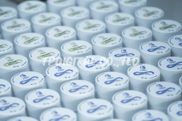 พิมพ์กระปุก รับพิมพ์สกรีนโลโก้ลงบนฝากระปุกสีขาว ลาย ESME Lemon Cream สกรีน 1 ด้าน เต็มชิ้นงาน