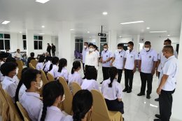 ผอ.อผศ.พร้อมคณะผู้บริหาร นำทีมหน่วยแพทย์เคลื่อนที่โรงพยาบาลทหารผ่านศึก ให้บริการประชาชน ร่วมกับ รพ.วัดห้วยปลากั้ง จ.เชียงราย