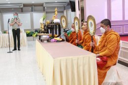 โรงพยาบาลทหารผ่านศึก จัดพิธีทำบุญถวายสังฆทาน เพื่ออุทิศส่วนกุศลแก่ทหารผ่านศึกและผู้ป่วยทั่วไปที่ล่วงลับ โดย เภสัชกรหญิงปรียารมย์ ศิวะแพทย์ ผู้ชำนาญการโรงพยาบาลทหารผ่านศึก เป็นประธานในพิธี