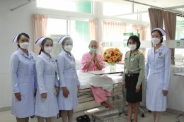 สมเด็จพระเจ้าลูกเธอ เจ้าฟ้าพัชรกิติยาภาฯ พระราชทานแจกันดอกไม้มอบให้โรงพยาบาลทหารผ่านศึก