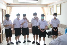 วันศุกร์ที่  ๒๕  สิงหาคม ๒๕๖๖   นายแพทย์สง่า  พินิจพิชิตกุล  ผู้อำนวยการโรงพยาบาลทหารผ่านศึก   ให้การต้อนรับ คณะผู้ปกครอง และนักเรียนชั้นมัธยมศึกษาปีที่ ๕ โรงเรียนเตรียมอุดมศึกษา มาศึกษาดูงานเพื่อฝึกประสบการณ์ที่โรงพยาบาลทหารผ่านศึก