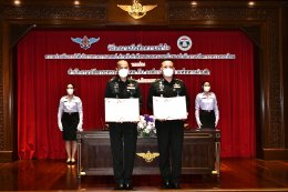 วันอังคารที่ ๒๙  สิงหาคม ๒๕๖๖   พลเอก สนิธชนก  สังขจันทร์ ปลัดกระทรวงกลาโหม  และ พลเอก สัณทัศน์  นันทิภาคย์หิรัญ  ผู้อำนวยการองค์การสงเคราะห์ทหารผ่านศึก ลงนามในบันทึกความเข้าใจ ระหว่าง สำนักงานปลัดกระทรวงกลาโหม กับ องค์การสงเคราะห์ทหารผ่านศึก