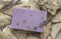 รับพิมพ์กล่องสบู่ขั้นต่ำ100กล่อง