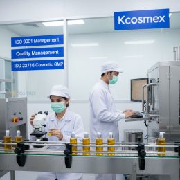 ทำไมต้องเลือกโรงงานผลิตบอดี้ออยล์ที่มีมาตรฐาน ISO 9001? เจาะลึกความปลอดภัยที่เจ้าของแบรนด์ต้องรู้