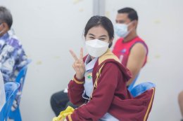 มั่นใจให้บริการ ปลอดภัย ได้มาตรฐาน บุคลากร และนักเรียน โรงเรียนเดอะแคร์การบริบาล " ฉีดวัคซีนแล้วนะ " 