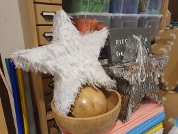 Pi[ck]nata Piñatas I
