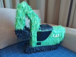 Pi[ck]nata Piñatas I