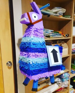 Pi[ck]nata Piñatas I