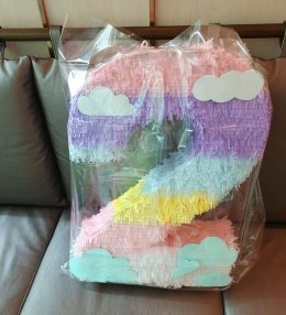 Pi[ck]nata Piñatas I