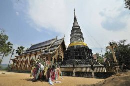 วัดดังใน จ.ลำพูน