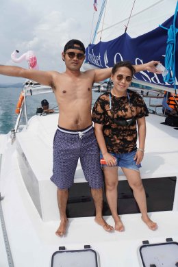 Review trip เกาะเฮ Sunset Catamaran