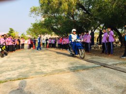 เกียรติสุรนนท์ กรุ๊ป ร่วมกับ สำนักงานขนส่งจังหวัดอุบลราชธานี จัดโครงการ "นักเรียนรุ่นใหม่มีใบขับขี่ "