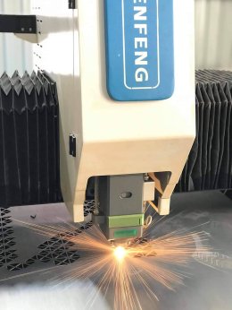 ส่งมอบเครื่อง  Fiber Laser รุ่น LT3015S กำลังเลเซอร์ 1000W พิกัด สเปช มีเดีย จำกัด  กรุงเทพมหานคร