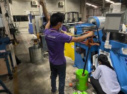 Duct production machine