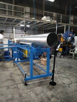 Duct production machine